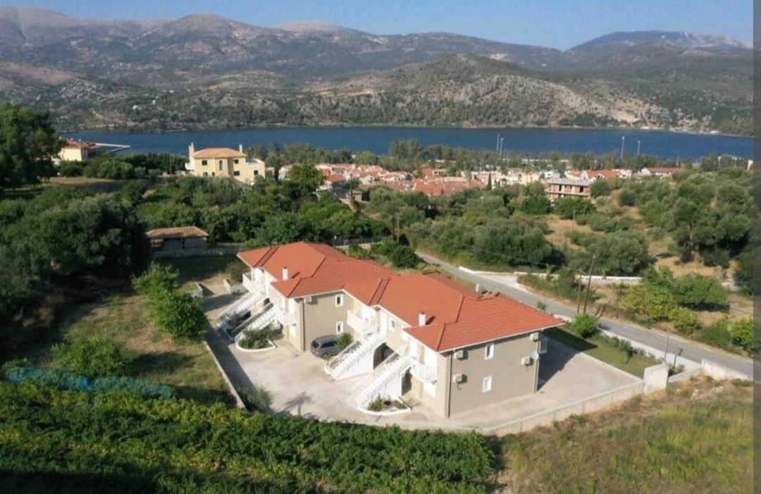 Lagadi Apartment 8 Ласси Экстерьер фото